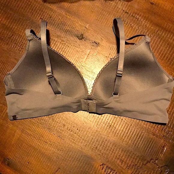 ❌CLEARANCE❌ LUCKY BRAND Wireless Padded Bra - Picture 3 of 6